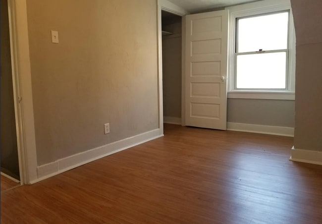 Building Photo - Adorable 3 Bedroom Home for RENT in Beechview