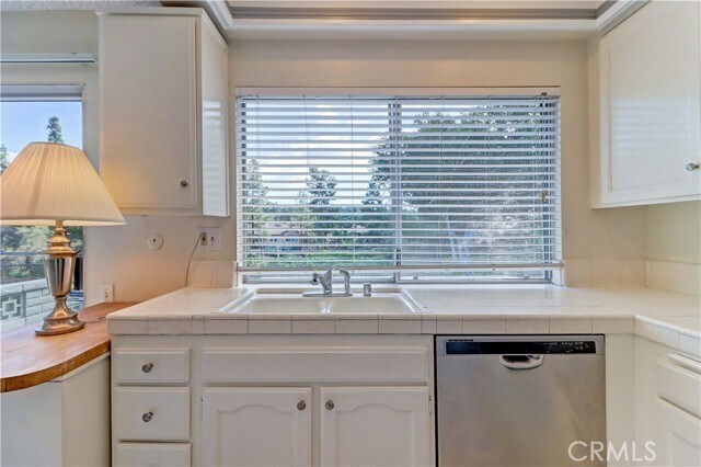 Building Photo - 3285 San Amadeo