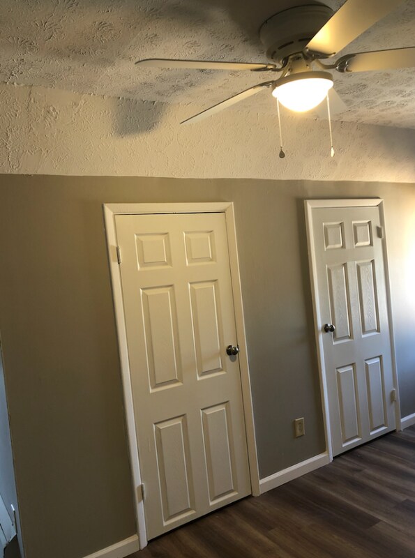 Building Photo - 2232 St James Ave