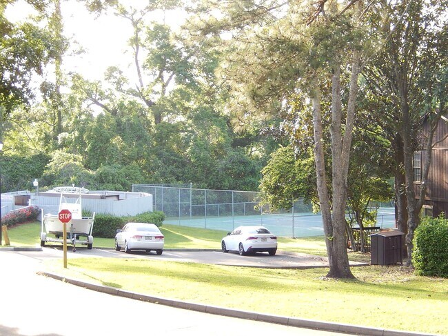 Building Photo - 786 Timberway Ct