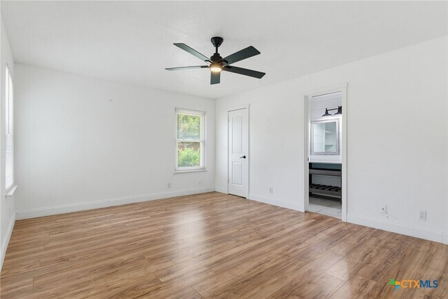Building Photo - 4117 Cripple Creek Dr