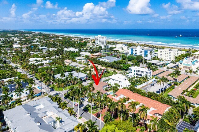 Building Photo - 99 Seabreeze Ave