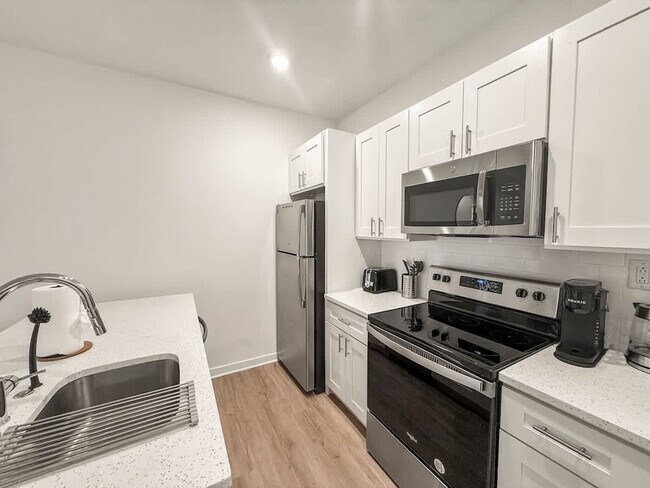 Building Photo - 1427 Germantown Ave