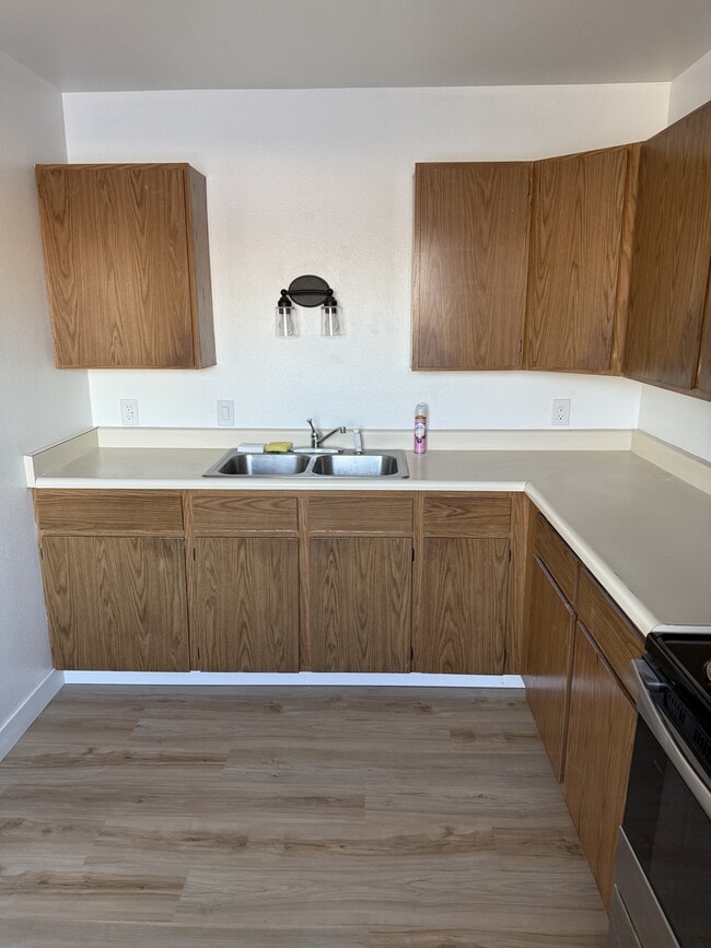 Building Photo - 3712 Swenson Ave