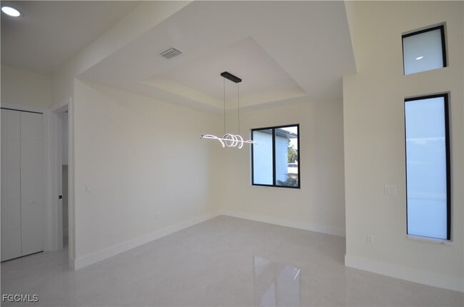 Building Photo - 2416 Diplomat Pkwy W