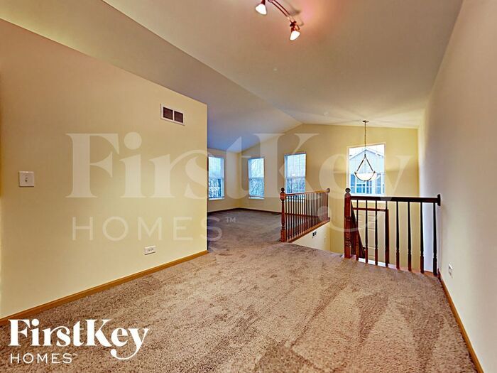 Building Photo - 751 Serendipity Dr