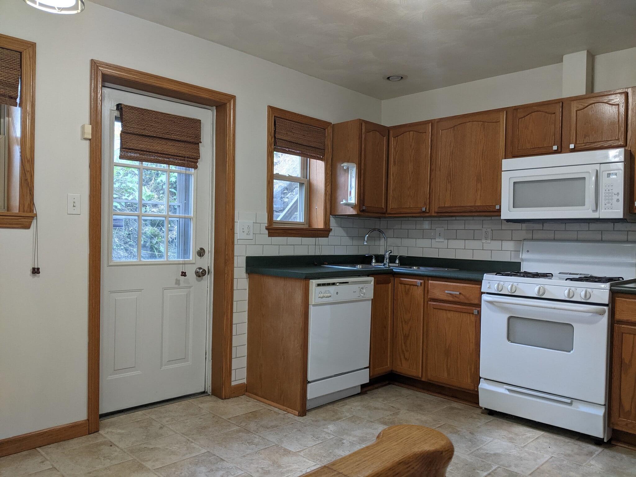Kitchen - 2618 McCord St