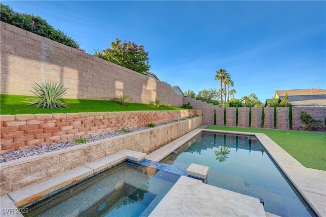 Building Photo - 1367 Cadence St