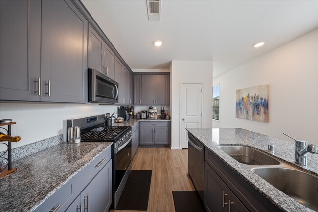 Building Photo - 21126 Coral Blossom Ln