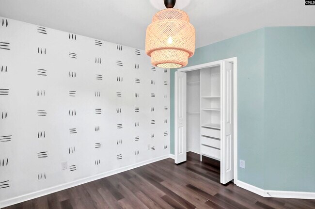 Building Photo - 834 Parnell Ct