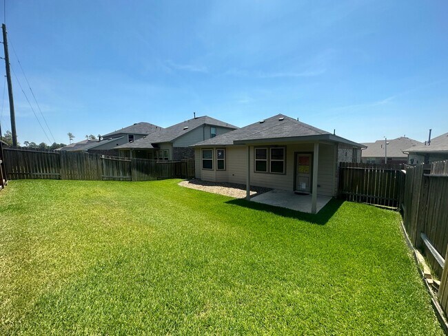 Building Photo - 482 Terra Vis Cir