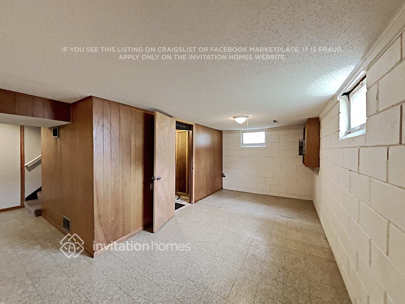 Building Photo - 3015 Dakota Ave S