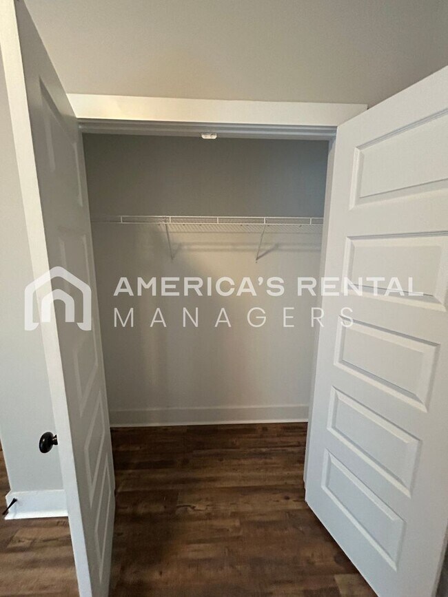 Building Photo - Home for Rent in Lake Cyrus! Available to View Now!!!