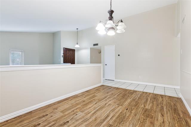 Building Photo - 3401 High Plateau Dr