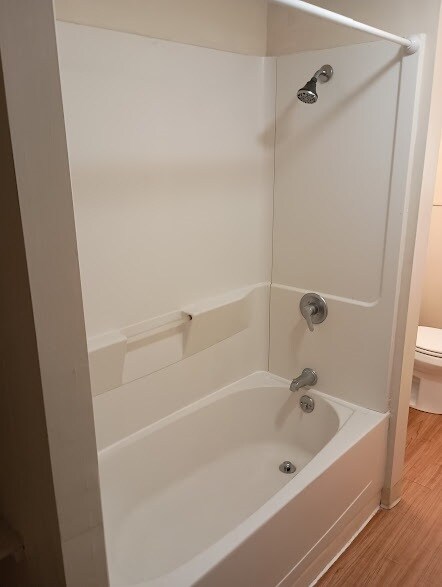 Bath - 60 Quality Ave