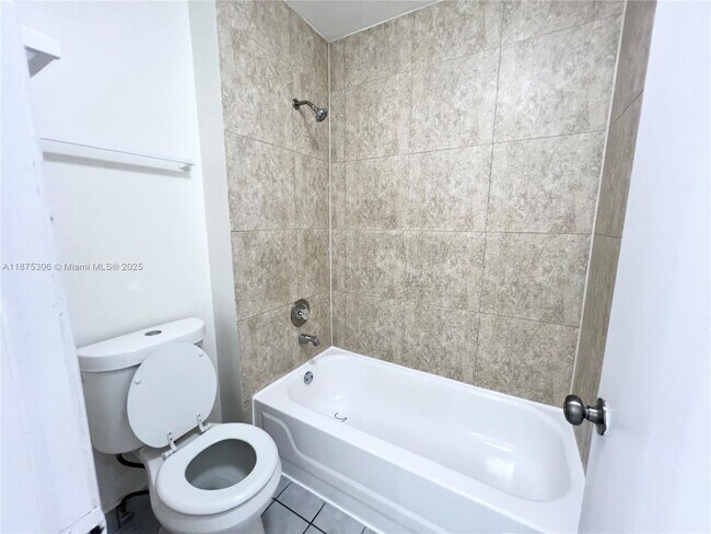 Building Photo - 210 Maddy Ln