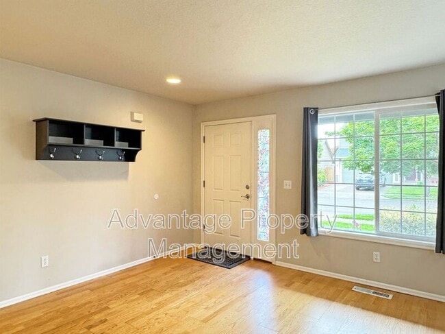 Building Photo - 1235 SE Brookside Way