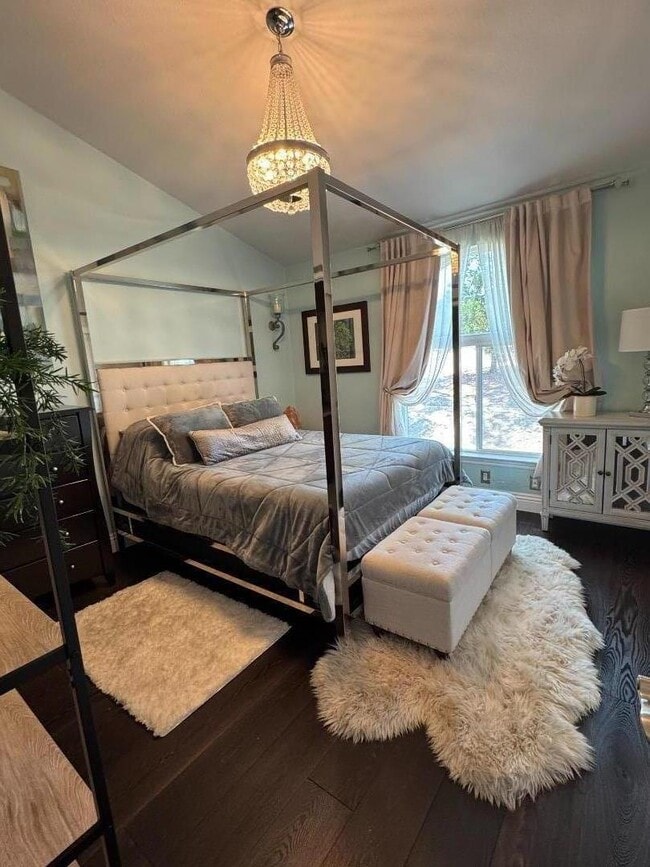 Building Photo - 767 Port Walk Pl