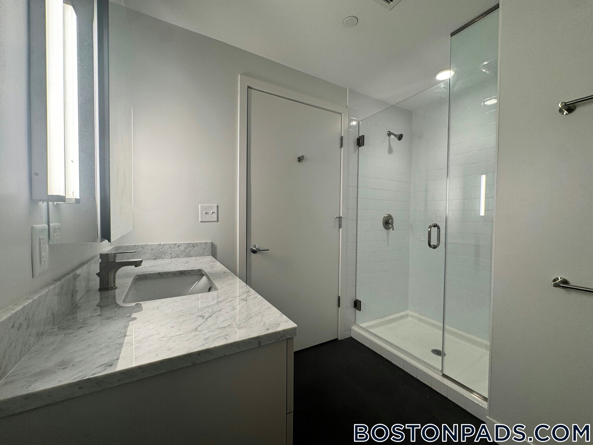 Building Photo - 55 Brighton Ave