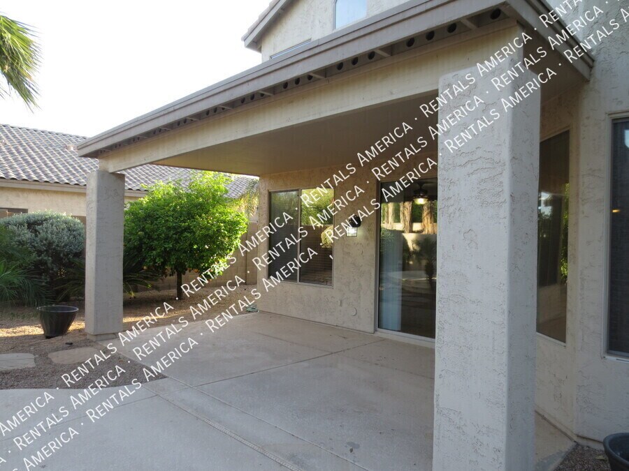 Building Photo - 2671 S Leonard Pl