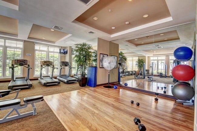 Building Photo - 350 N Federal Hwy