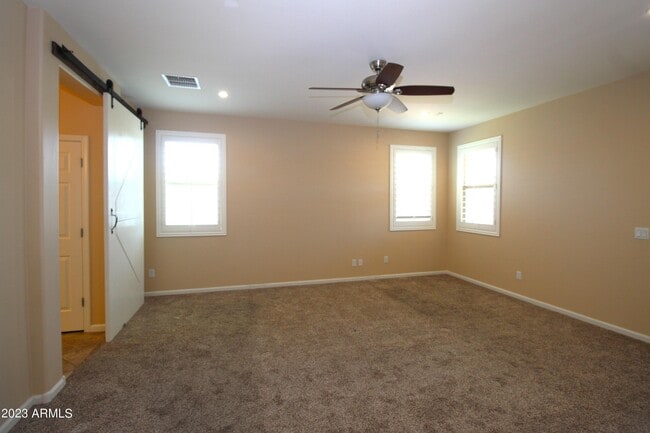 Building Photo - 4936 S Twinleaf Dr