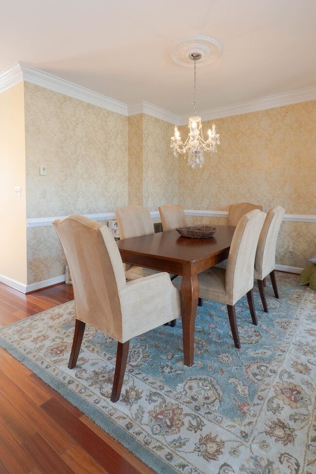 Building Photo - Well Appointed 3 Bedroom 3.5 Bath Townhome in Fairfax