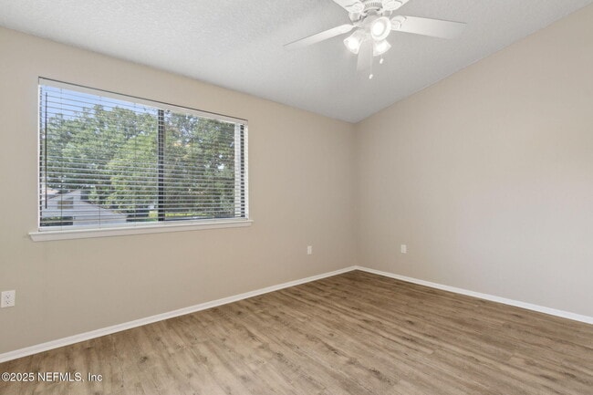 Building Photo - 455 Selva Lakes Cir