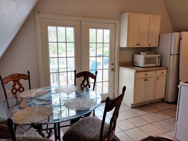 Entry from deck - 4633 S Wilson Blvd