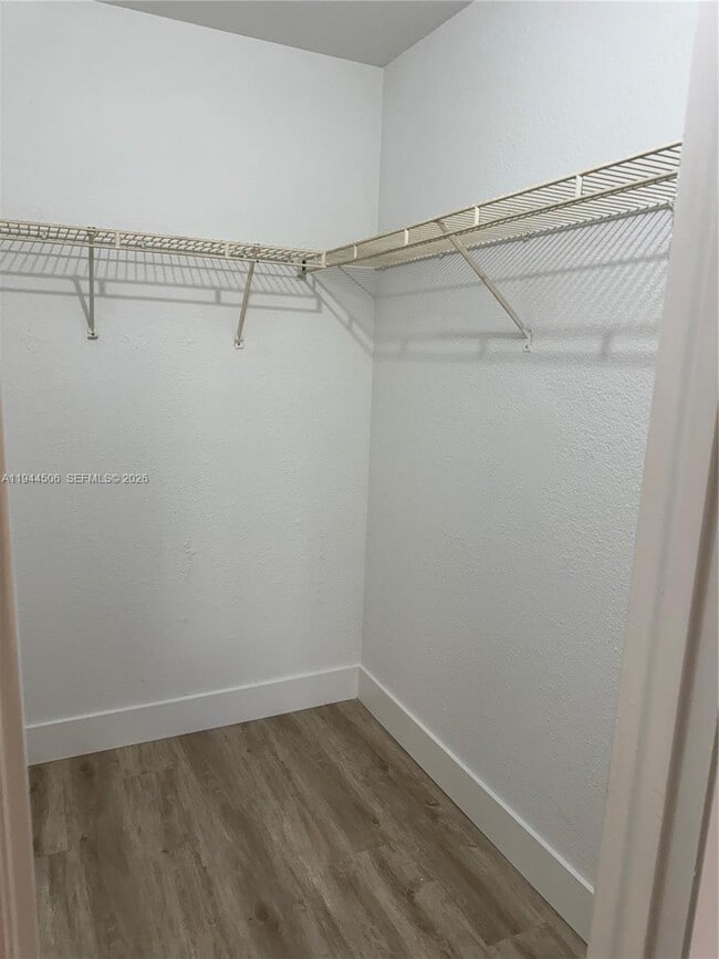 Building Photo - 10441 SW 155th Ct