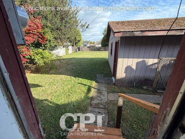 Building Photo - 466 25th Ave