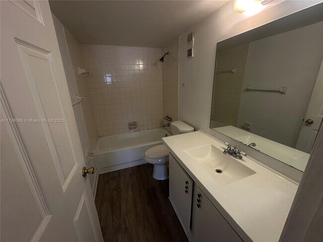 Building Photo - 2078 NW 43 Terrace
