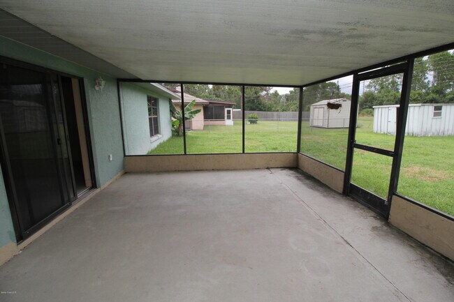 Building Photo - 1361 Lamplighter Dr NW