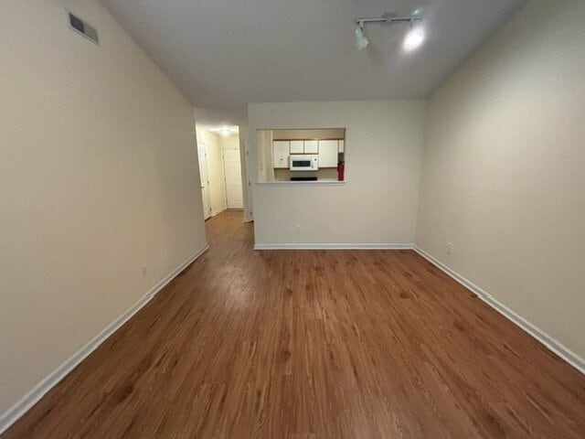 Building Photo - "Charming 2-Bed, 2-Bath Duplex Retreat on ...