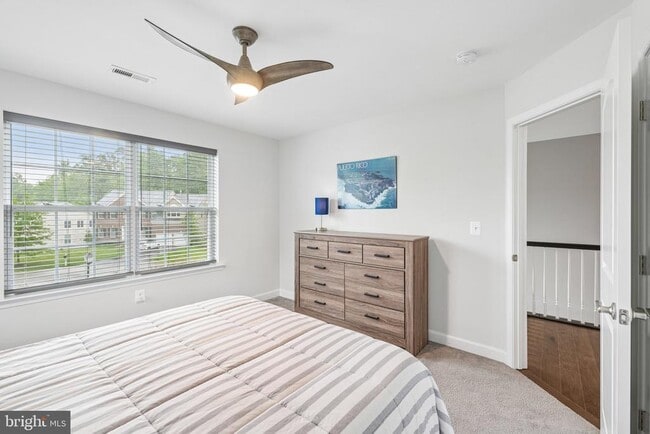 Building Photo - 10400 Del Ray Ct