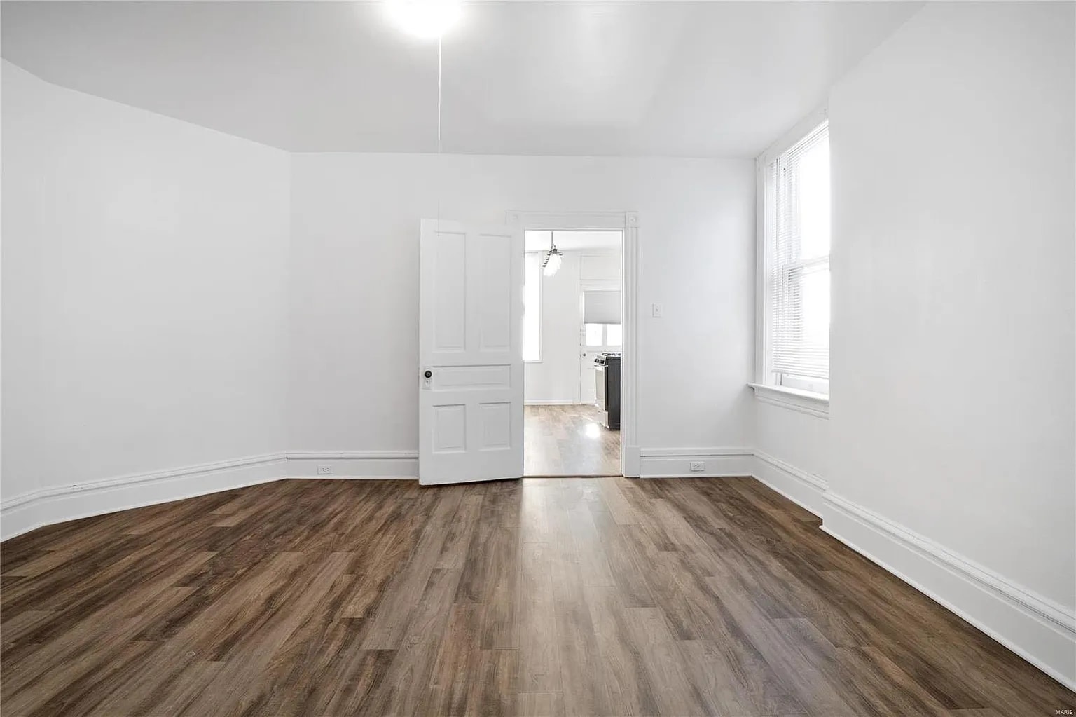 Building Photo - 3452 Alberta St