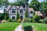 Building Photo - 259 Pondfield Rd W