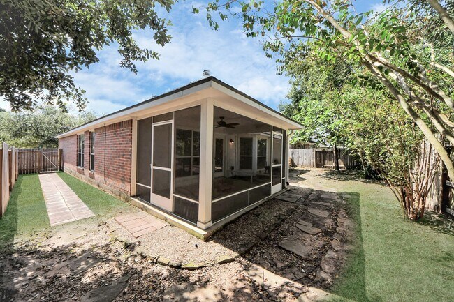 Building Photo - 12014 Carol Ln