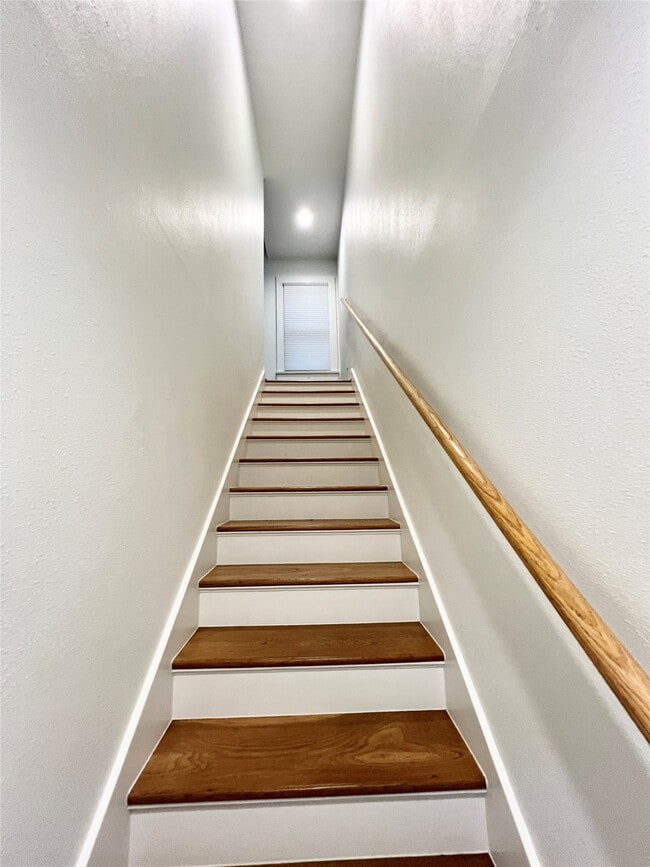 Building Photo - 1419 Branard St