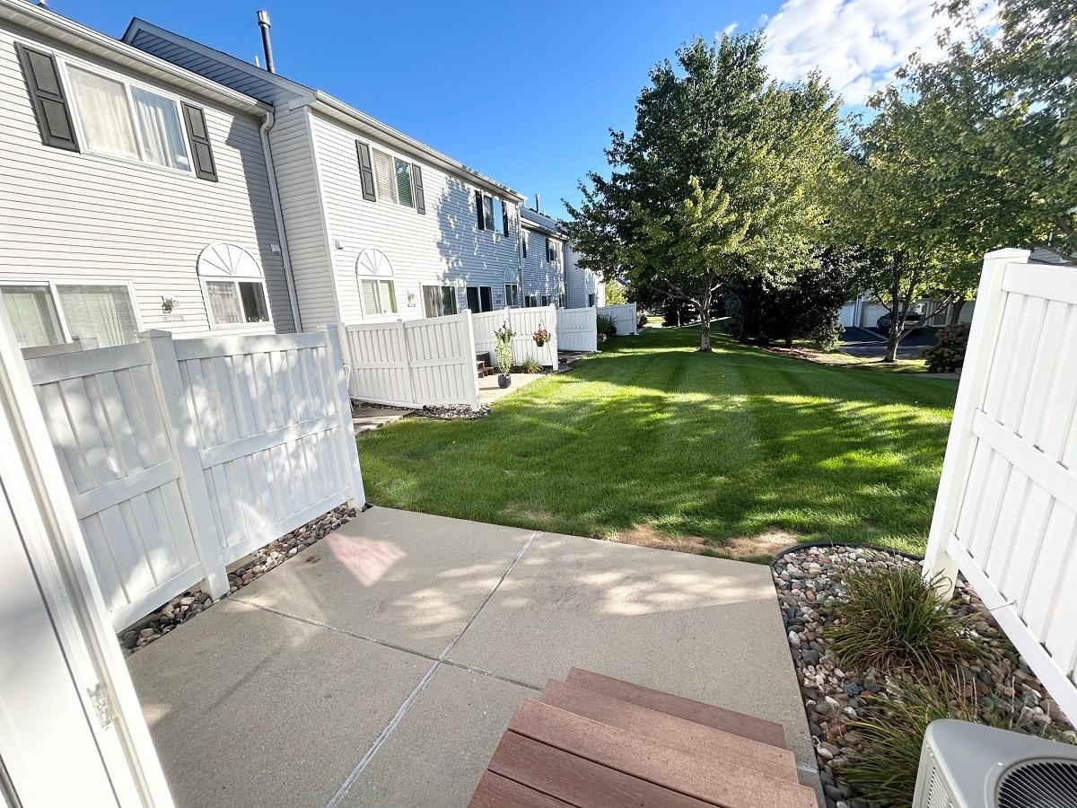 Building Photo - 15535 Flyboat Ln