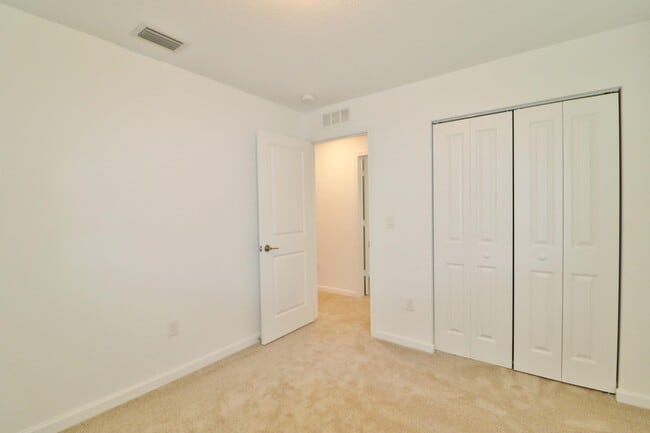 Building Photo - 721 Worlington Ln
