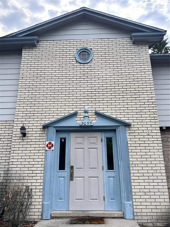 Primary Photo - 3057 Aaron Burr Ave
