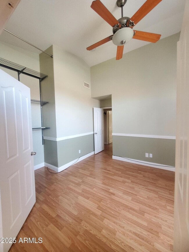 Building Photo - 1641 W Winchester Way