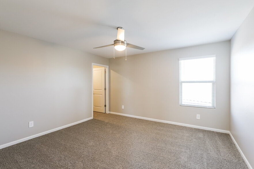 Building Photo - 12705 E Caden Dr