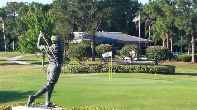 Building Photo - 3959 Atrium Dr