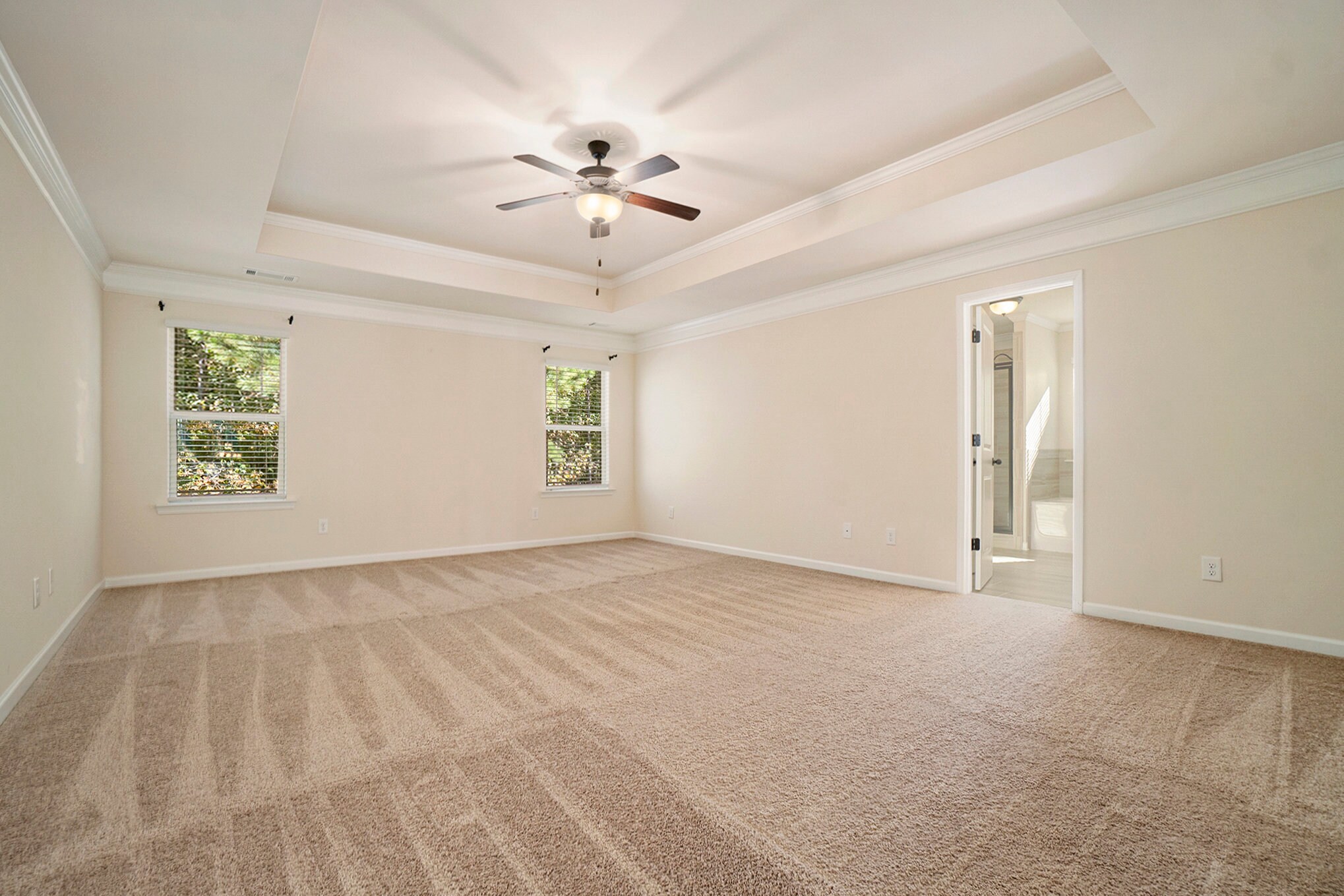 Building Photo - 3810 Brookhollow Dr