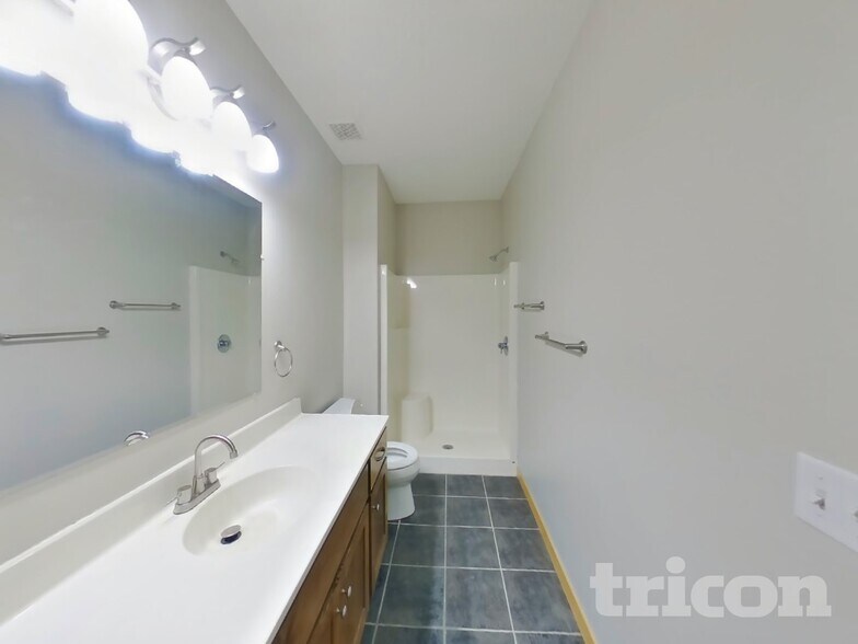 Building Photo - 633 Savanna Trail