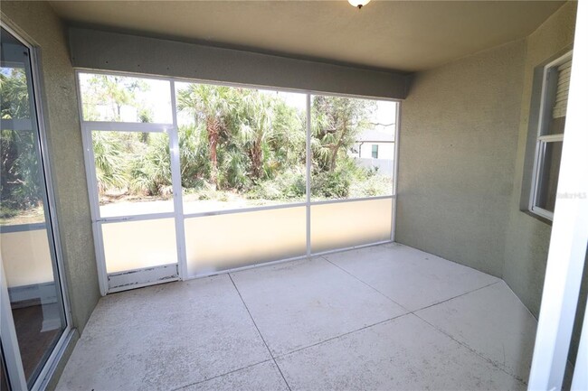 Building Photo - 2528 Alling Terrace