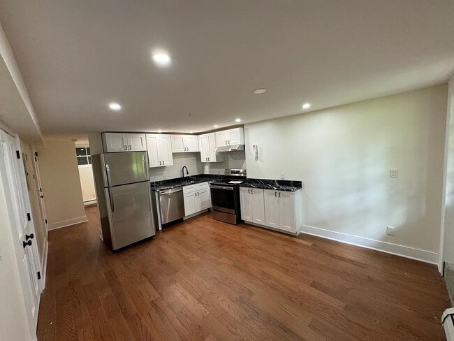 Primary Photo - 52 Chambers St