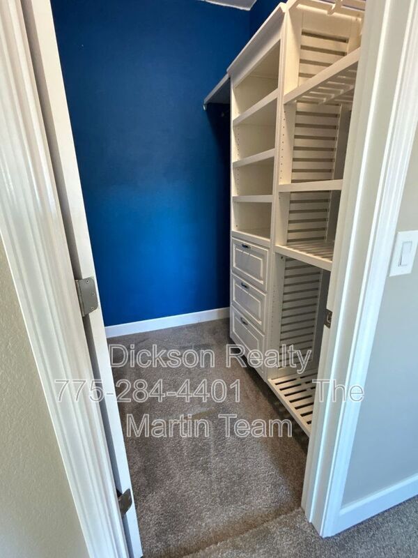 Building Photo - 600 Panama Dr